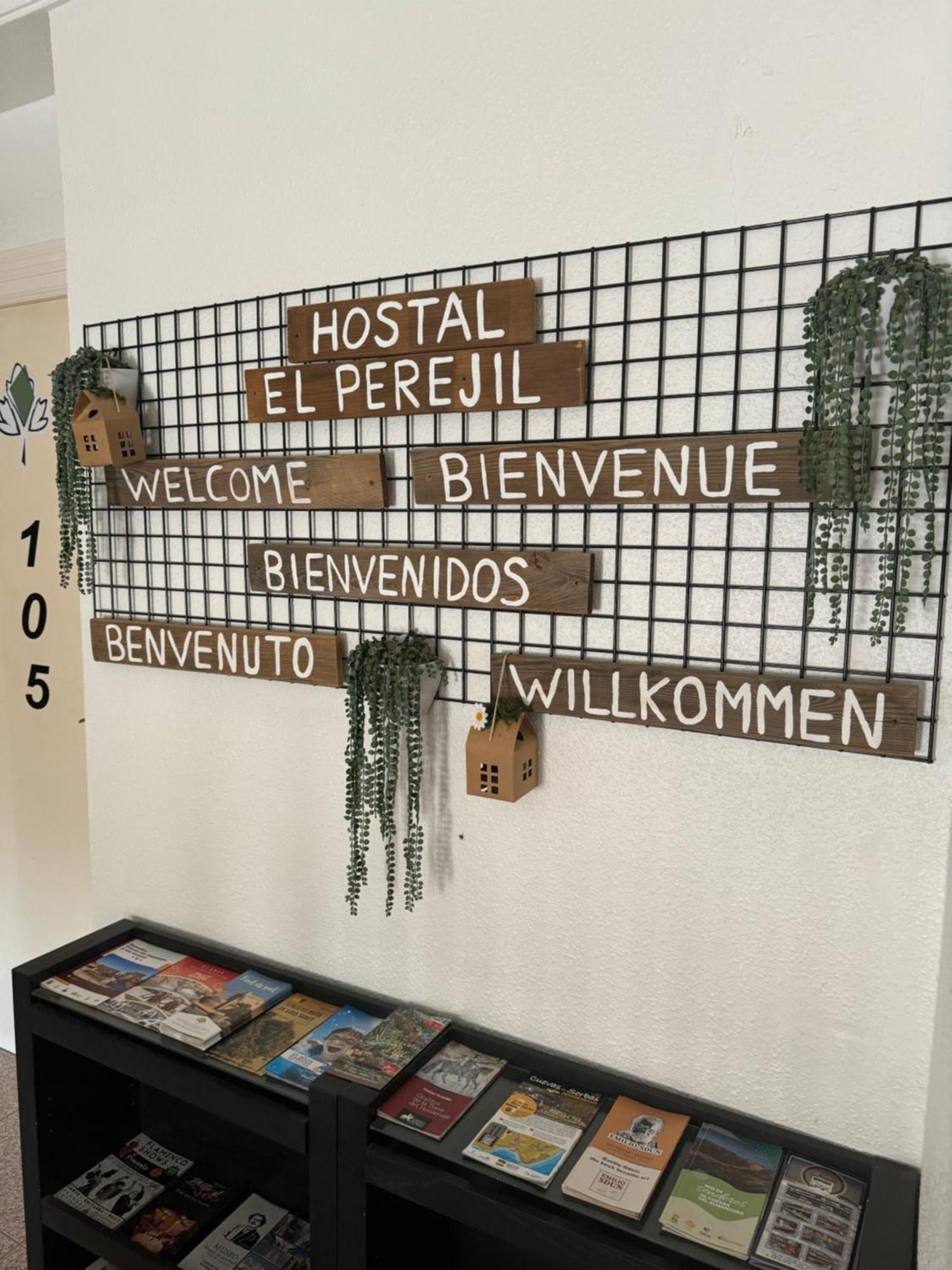 Hostal El Perejil Cuevas del Almanzora Luaran gambar